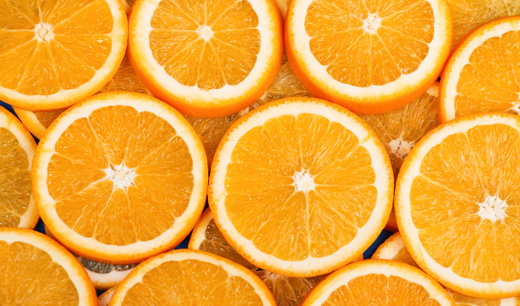 Feeding Oranges to your dog: Advice and Safety Precautions